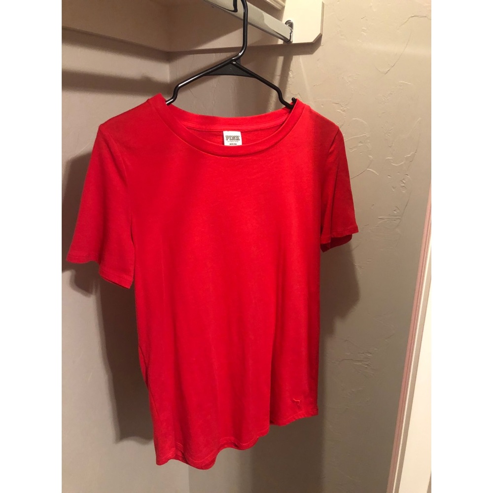 VS Pink Crew neck tee